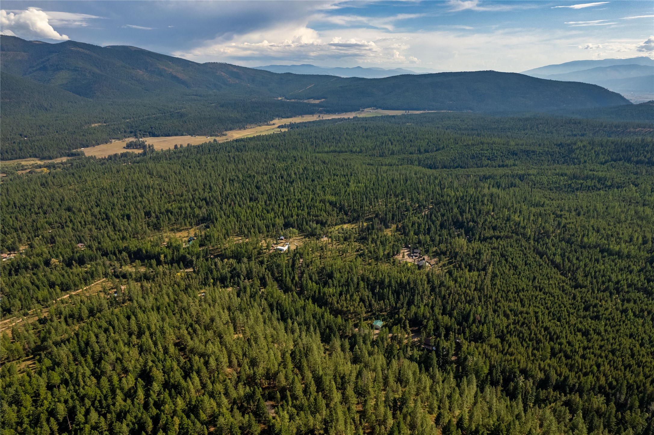 Missoula, Montana 59808, United States, 4 Bedrooms Bedrooms, ,2 BathroomsBathrooms,Residential,Active,41490