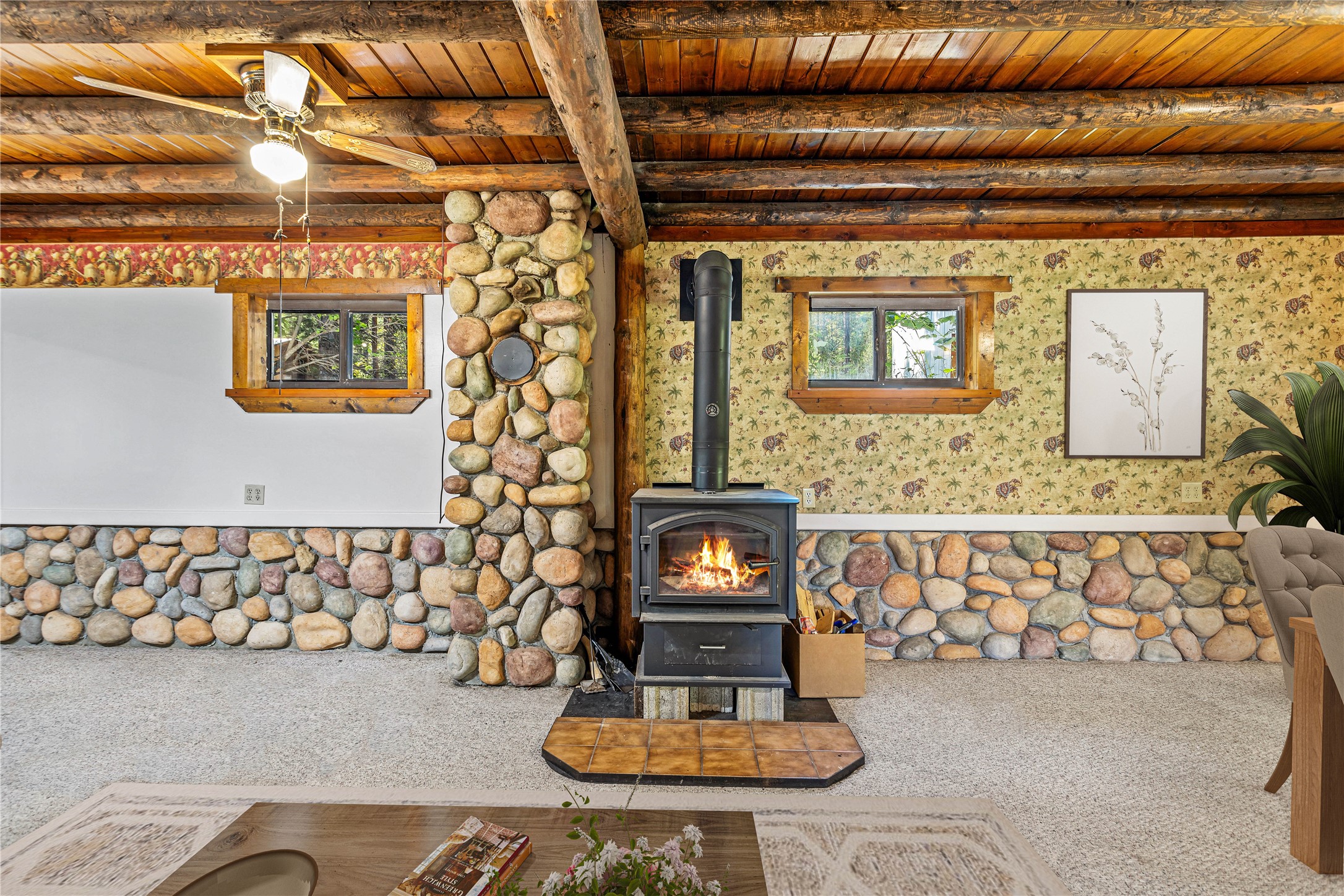 Missoula, Montana 59808, United States, 4 Bedrooms Bedrooms, ,2 BathroomsBathrooms,Residential,Active,41490