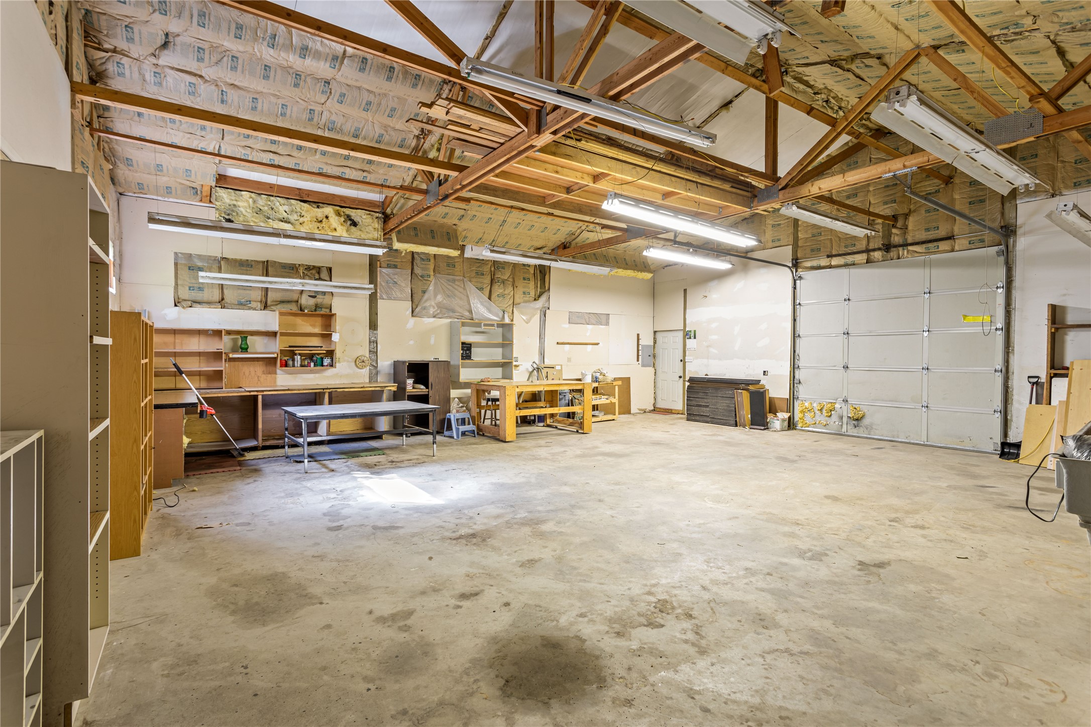 Missoula, Montana 59808, United States, 4 Bedrooms Bedrooms, ,2 BathroomsBathrooms,Residential,Active,41490