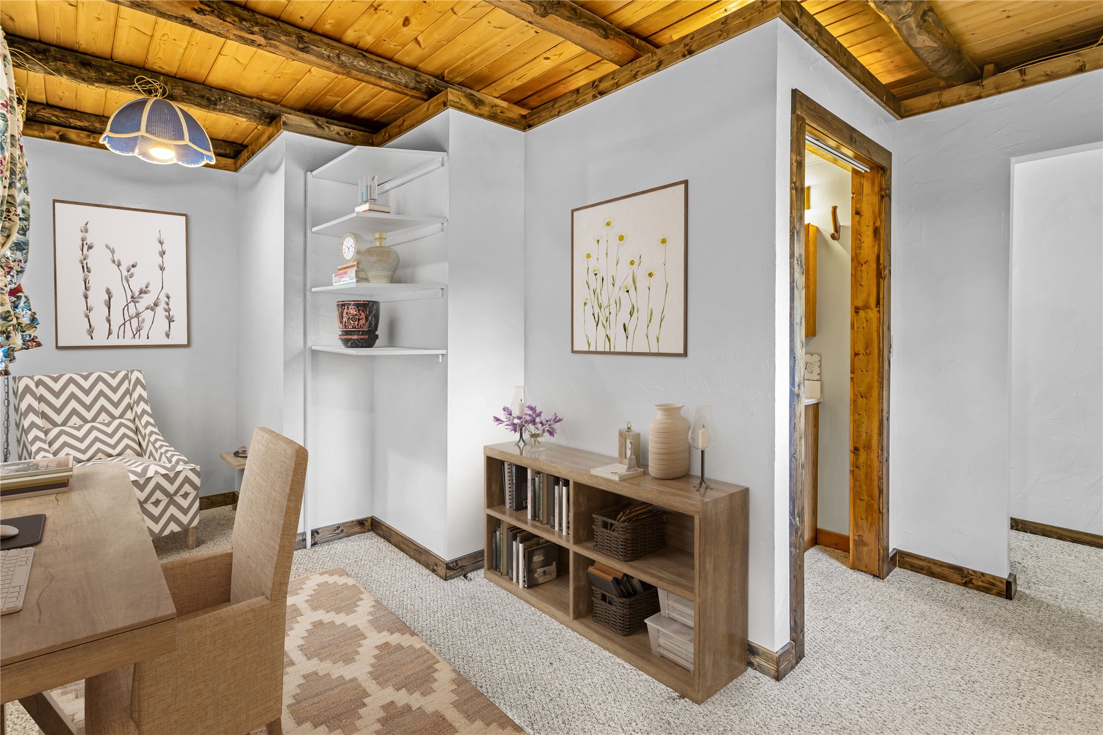 Missoula, Montana 59808, United States, 4 Bedrooms Bedrooms, ,2 BathroomsBathrooms,Residential,Active,41490