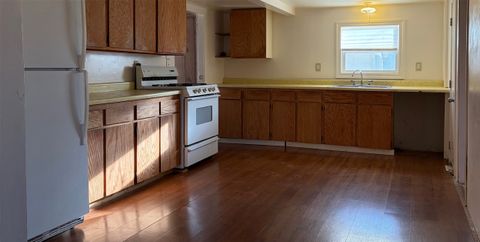 Photo of 1520 4th Avenue S, Great Falls, MT 59405 (MLS # 30063641)