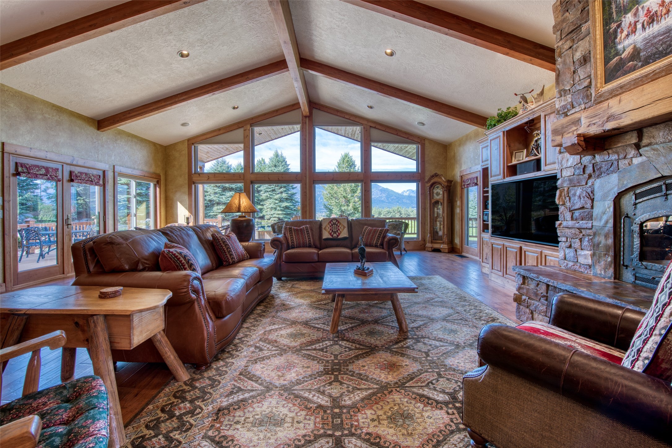 343 Skyline Drive