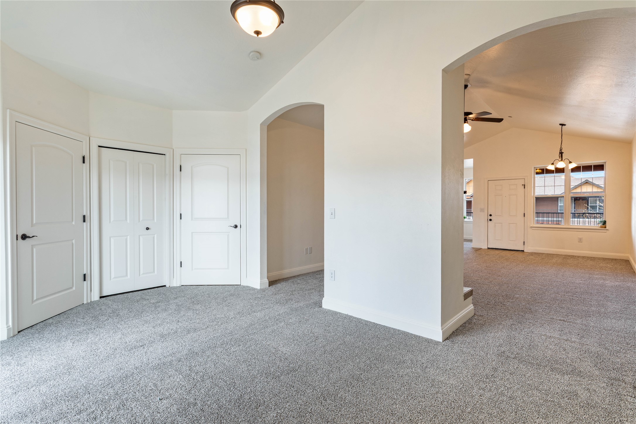 Missoula, Montana 59808, United States, 2 Bedrooms Bedrooms, ,1 BathroomBathrooms,Residential,Pending,107595