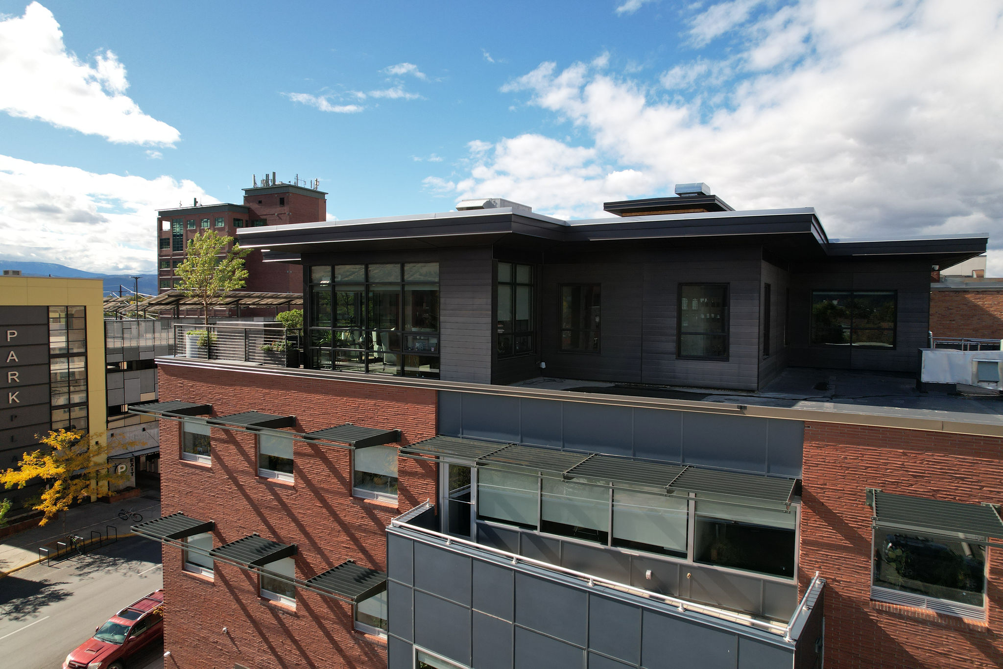 218/280 E Front Street