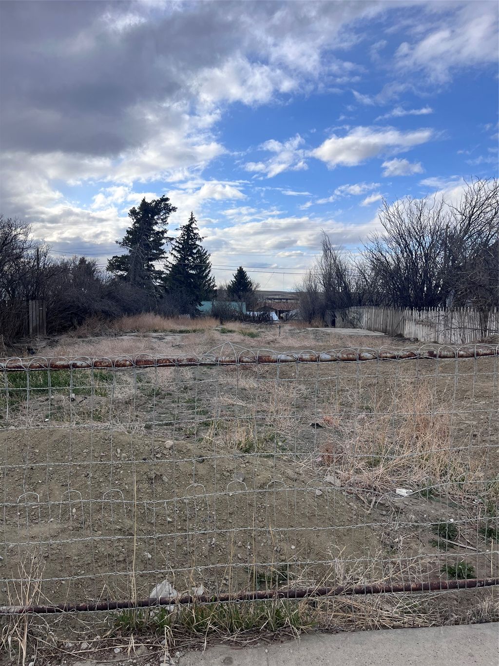 Photo of 222 3rd Avenue SW, Cut Bank, MT 59427 (MLS # 30069085)