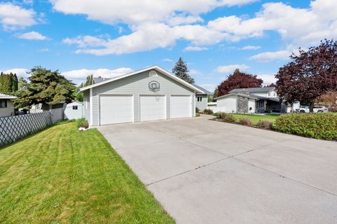 Tiny photo for 310 Hilltop Avenue, Kalispell, MT 59901 (MLS # 30070352)