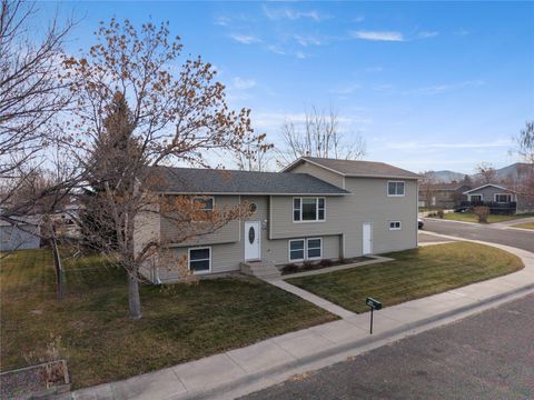 Photo of 1698 Larson Drive, Helena, MT 59601 (MLS # 30061273)