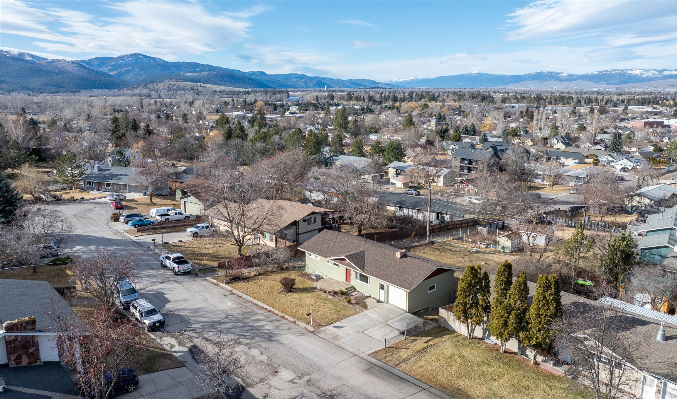 2324 Southhills Drive