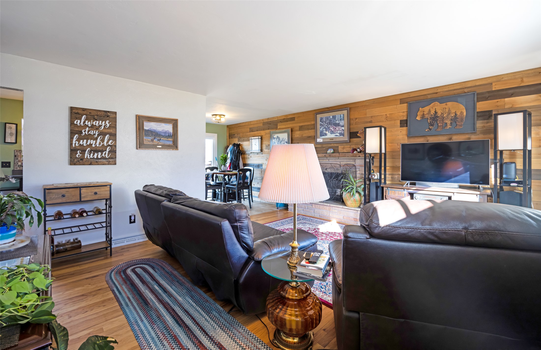 2324 Southhills Drive