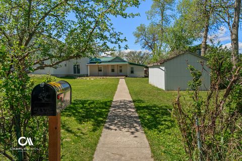 Tiny photo for 812 N Ewing Street, Helena, MT 59601 (MLS # 30071535)