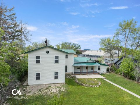 Tiny photo for 812 N Ewing Street, Helena, MT 59601 (MLS # 30071535)