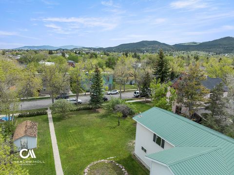 Tiny photo for 812 N Ewing Street, Helena, MT 59601 (MLS # 30071535)