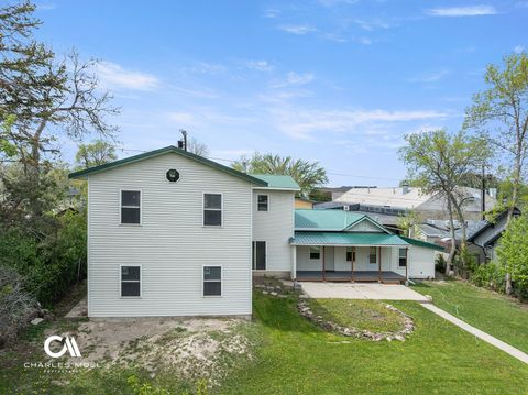 Tiny photo for 812 N Ewing Street, Helena, MT 59601 (MLS # 30071535)