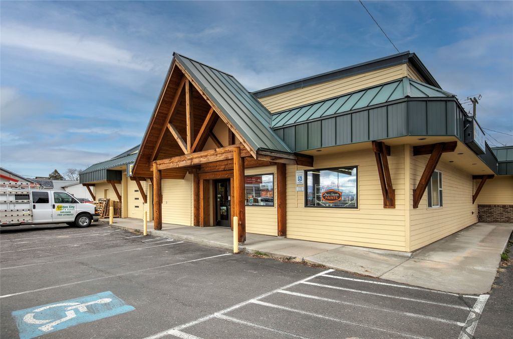 Photo of 3217 Brooks Street, Missoula, MT 59801 (MLS # 30066424)