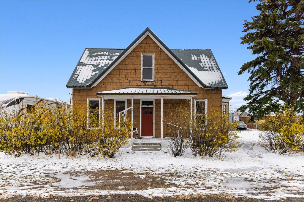 Photo of 114 N Washington Street, Boulder, MT 59632 (MLS # 30068921)