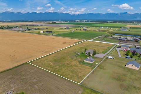 Tiny photo for 990 Farm Road, Kalispell, MT 59901 (MLS # 30058219)
