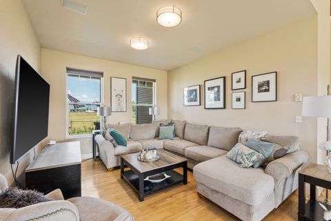 Tiny photo for 990 Farm Road, Kalispell, MT 59901 (MLS # 30058219)