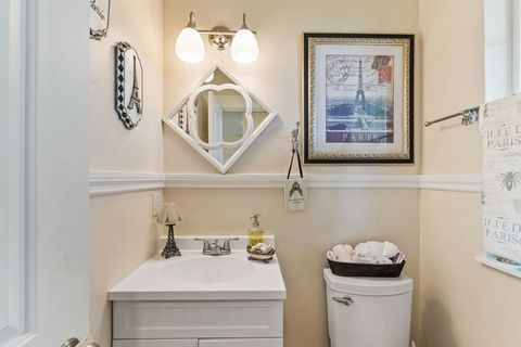 Tiny photo for 990 Farm Road, Kalispell, MT 59901 (MLS # 30058219)