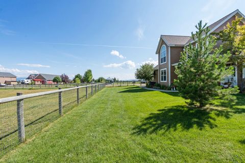 Tiny photo for 990 Farm Road, Kalispell, MT 59901 (MLS # 30058219)