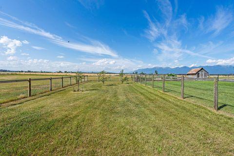 Tiny photo for 990 Farm Road, Kalispell, MT 59901 (MLS # 30058219)
