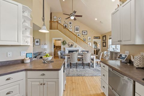 Tiny photo for 990 Farm Road, Kalispell, MT 59901 (MLS # 30058219)