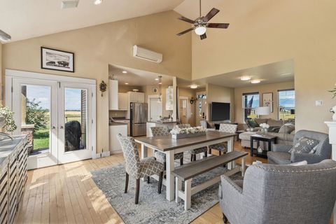 Tiny photo for 990 Farm Road, Kalispell, MT 59901 (MLS # 30058219)