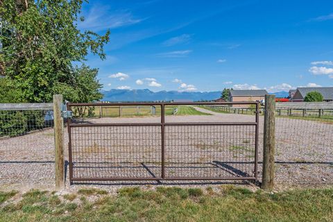Tiny photo for 990 Farm Road, Kalispell, MT 59901 (MLS # 30058219)