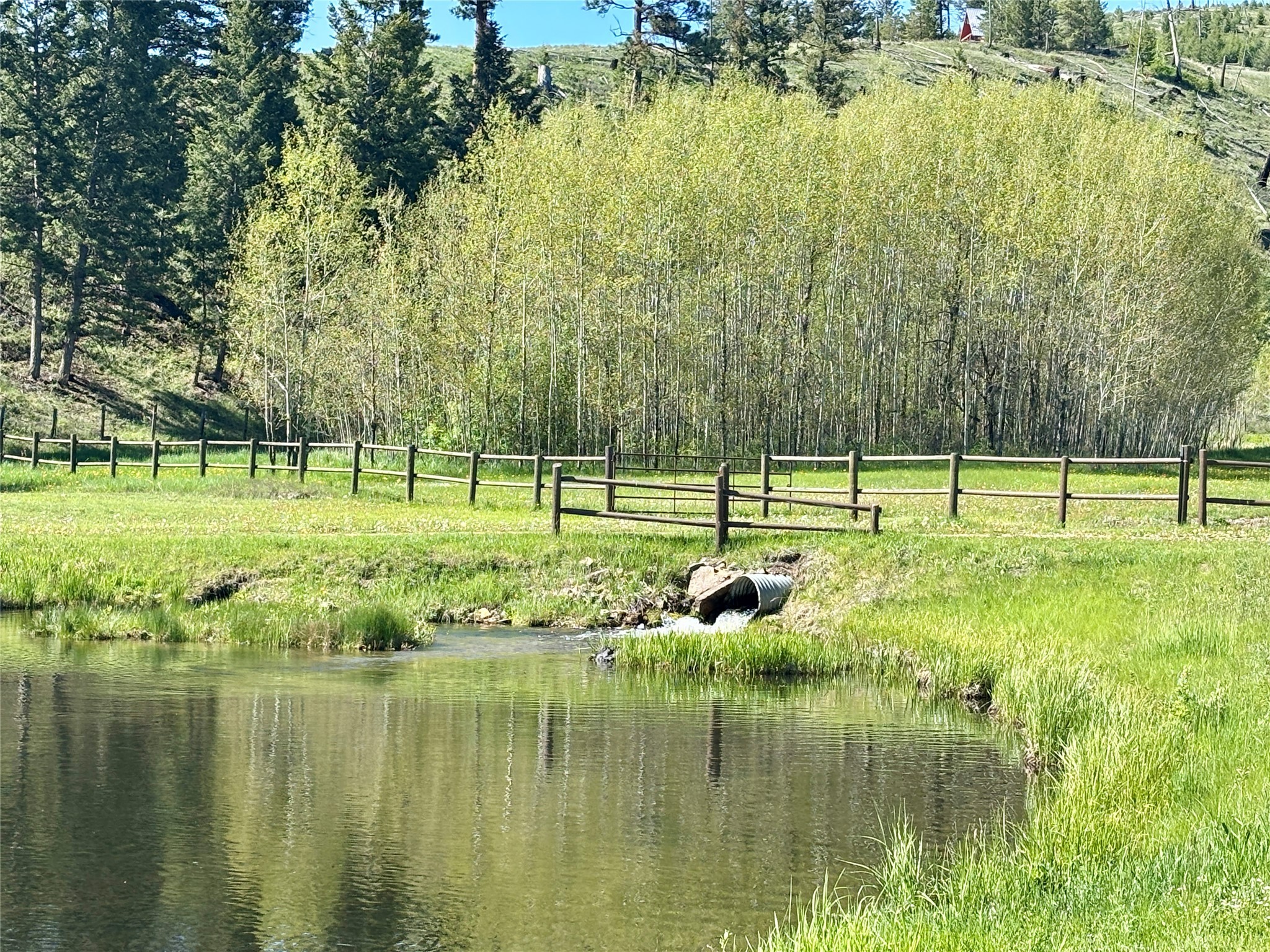 7601 Hwy 93 S