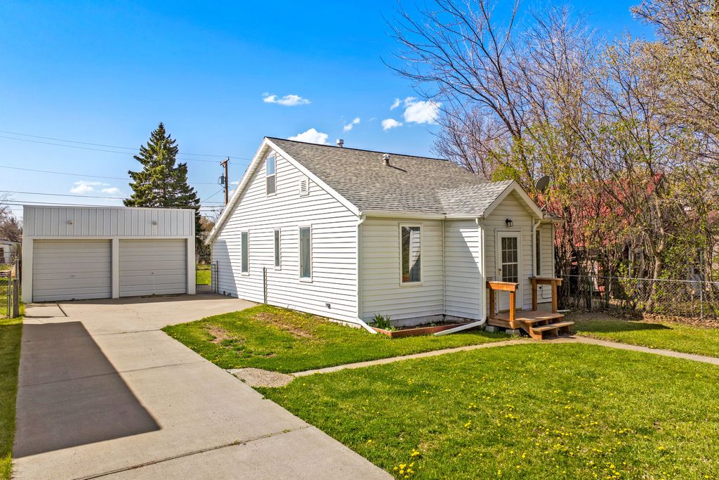 Photo of 1612 4th Avenue S, Great Falls, MT 59405 (MLS # 30069456)