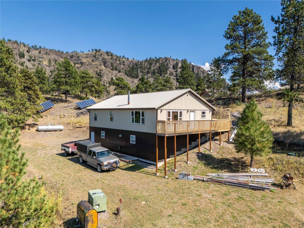 Photo of 16 Loggers Lane, Cascade, MT 59421 (MLS # 30076696)