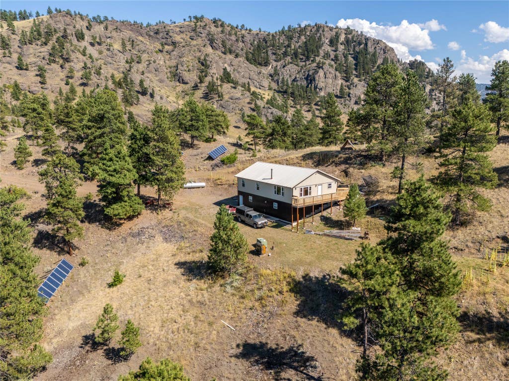 Photo of 16 Loggers Lane, Cascade, MT 59421 (MLS # 30076696)