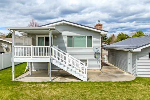 Tiny photo for 912 26th Avenue SW, Great Falls, MT 59404 (MLS # 30069274)