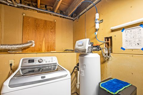 Tiny photo for 912 26th Avenue SW, Great Falls, MT 59404 (MLS # 30069274)