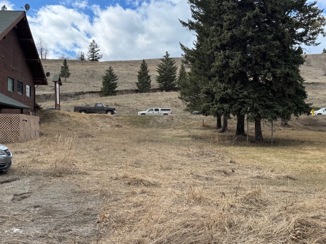 Lot 10 Hwy 93