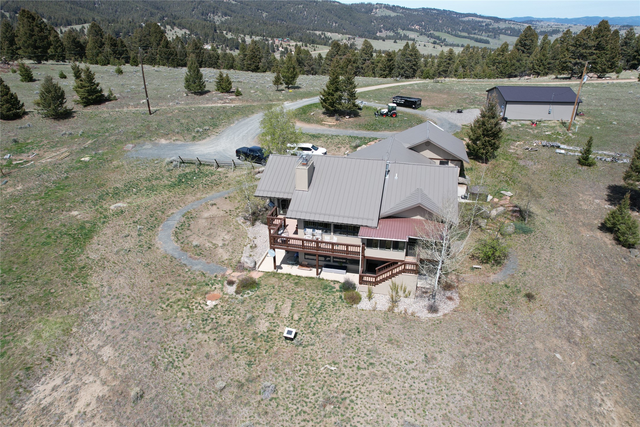 884 Wapiti Mountain Road