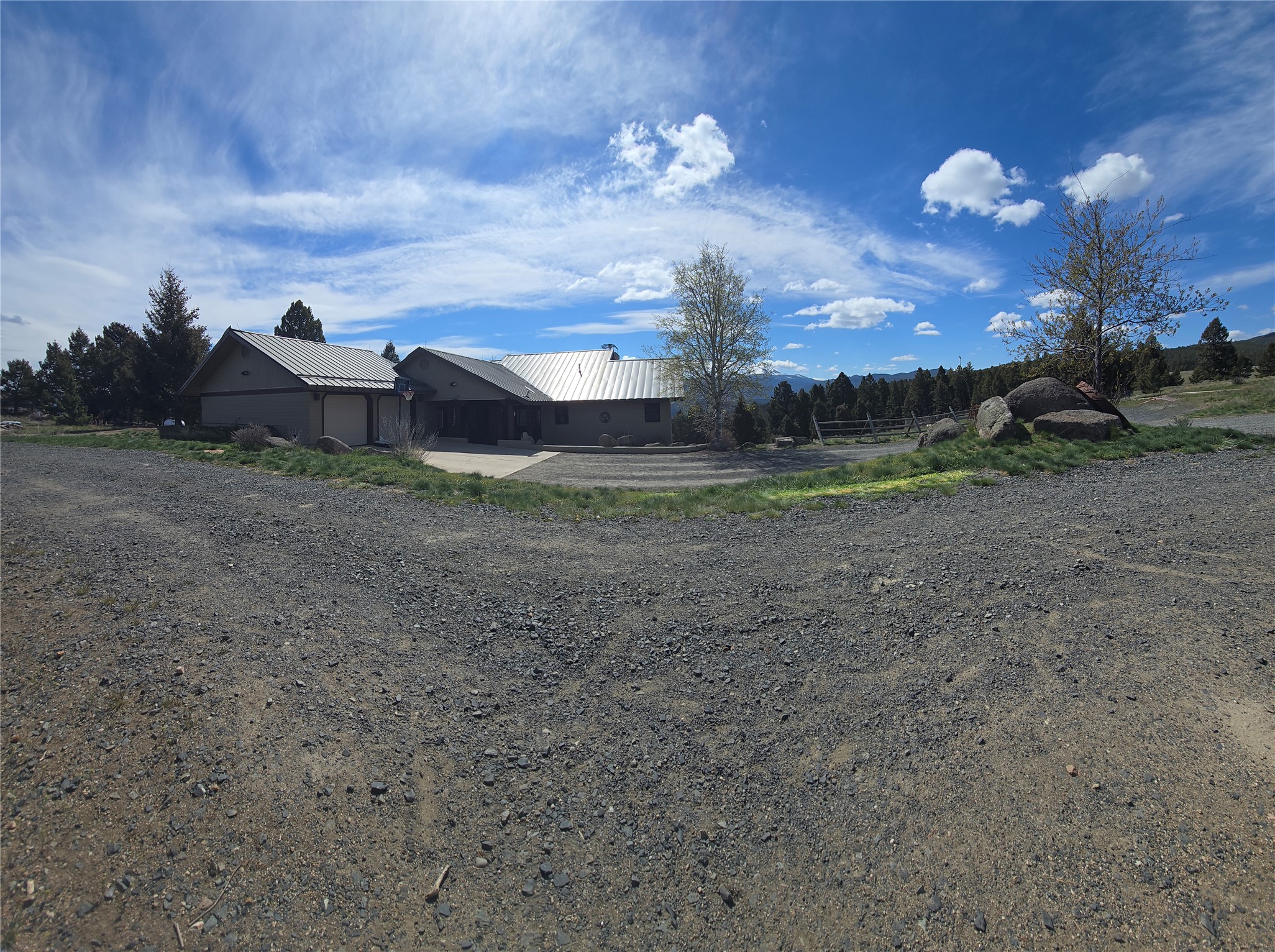884 Wapiti Mountain Road