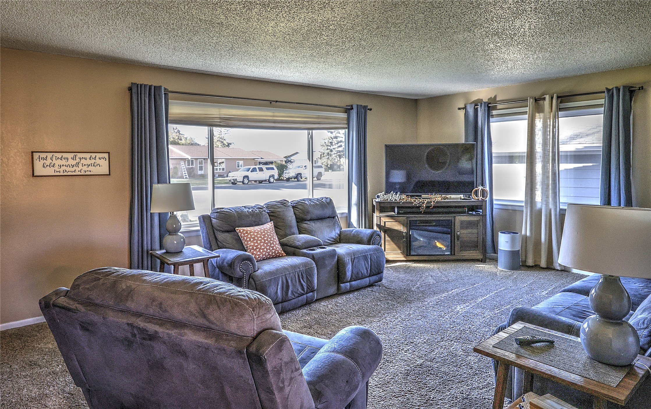 6325 Blackfoot Drive