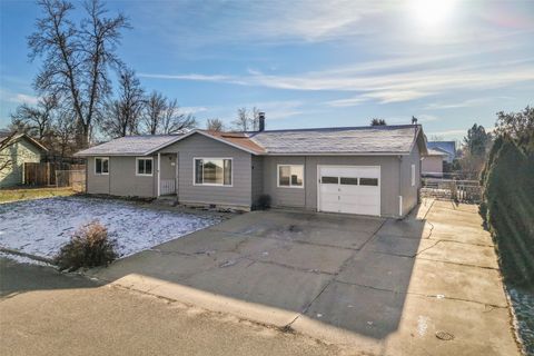 313 E 8th Street Stevensville MT 59870