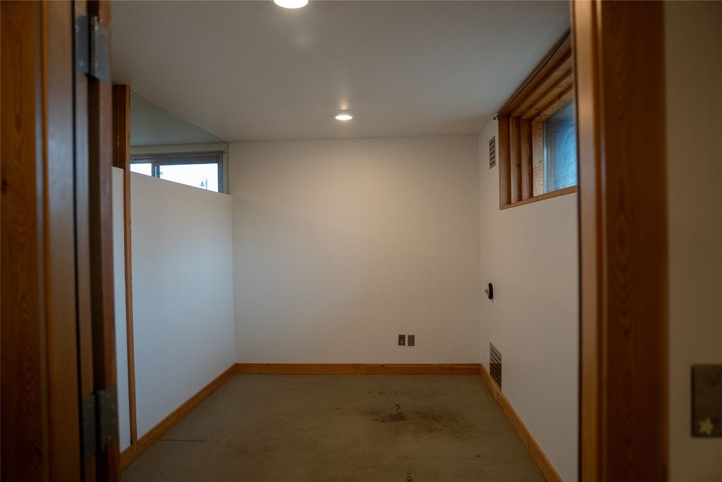 Photo of 615 Oak Street #Suite 3, Missoula, MT 59801 (MLS # 30065371)