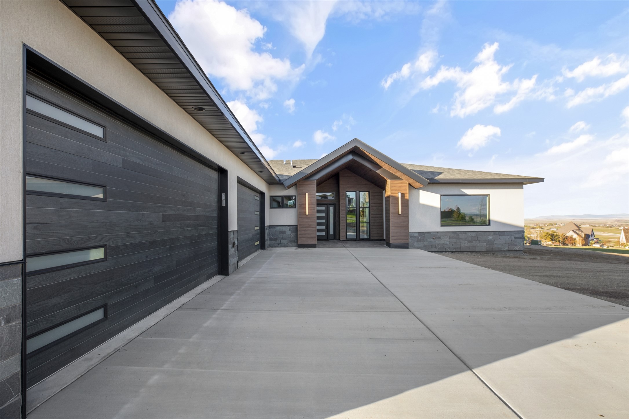 61 Spring Tree Road