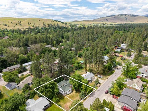 Tiny photo for 2405 Gilbert Avenue, Missoula, MT 59802 (MLS # 30073463)