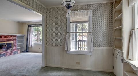 Tiny photo for 2405 Gilbert Avenue, Missoula, MT 59802 (MLS # 30073463)