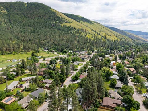 Tiny photo for 2405 Gilbert Avenue, Missoula, MT 59802 (MLS # 30073463)