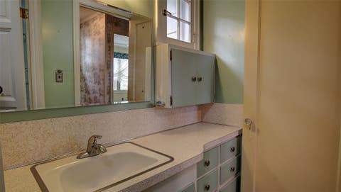 Tiny photo for 2405 Gilbert Avenue, Missoula, MT 59802 (MLS # 30073463)