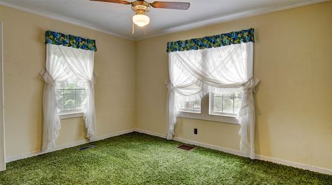 Tiny photo for 2405 Gilbert Avenue, Missoula, MT 59802 (MLS # 30073463)