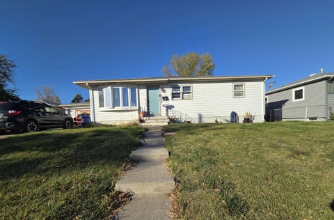 Photo of 109 17th Avenue NW, Great Falls, MT 59404 (MLS # 30080303)