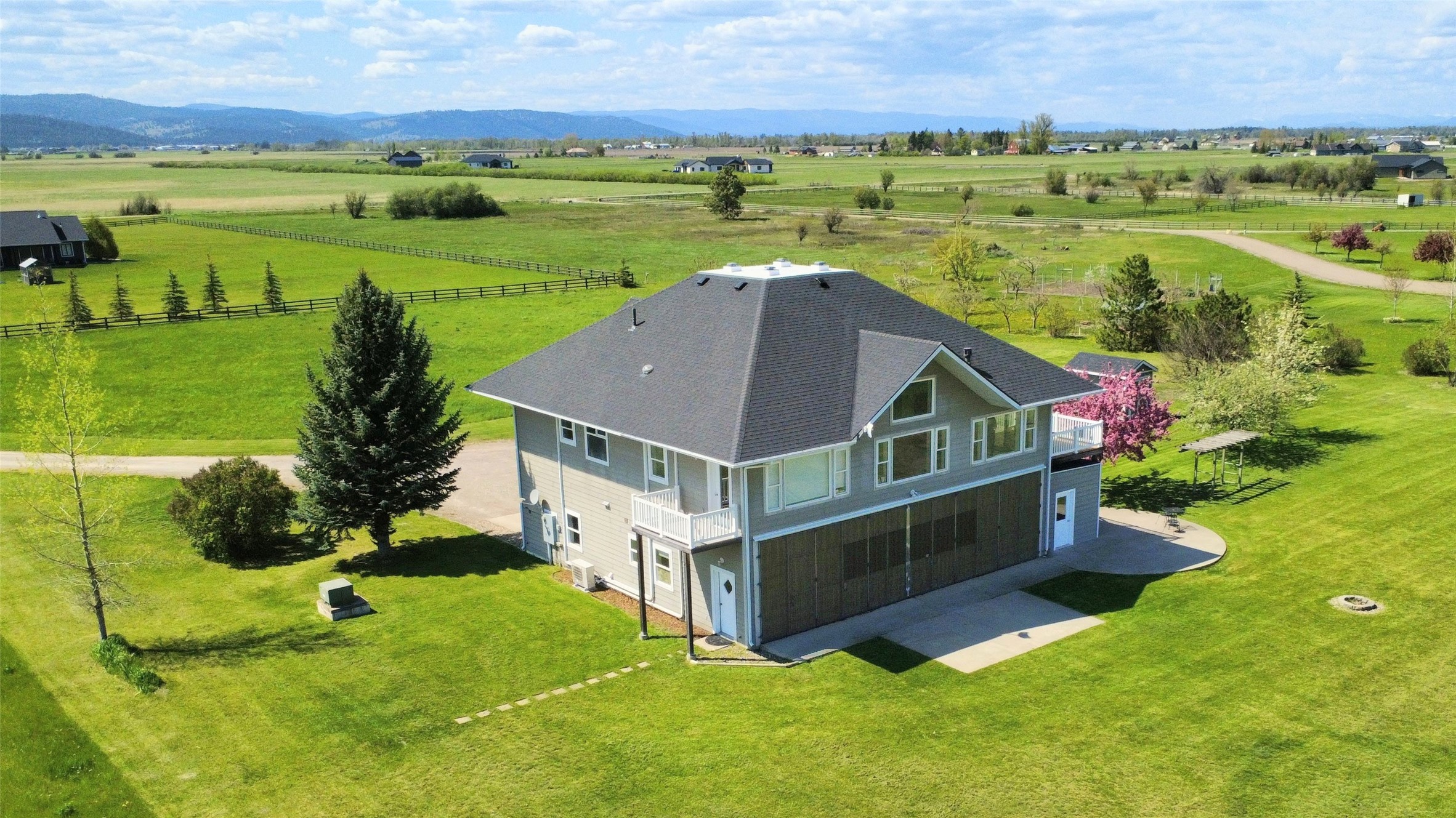 Photo 1 of 48 — 33 Staggerwing Landing, Kalispell, MT 59901