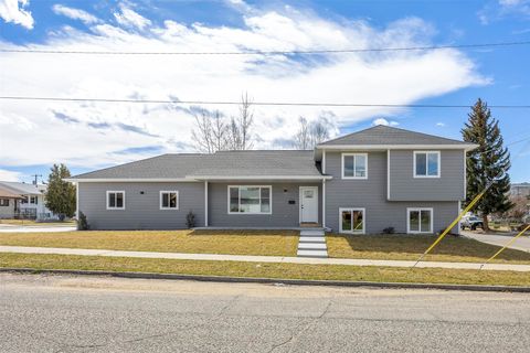 Photo of 1514 Majors Street, Butte, MT 59701 (MLS # 30069184)