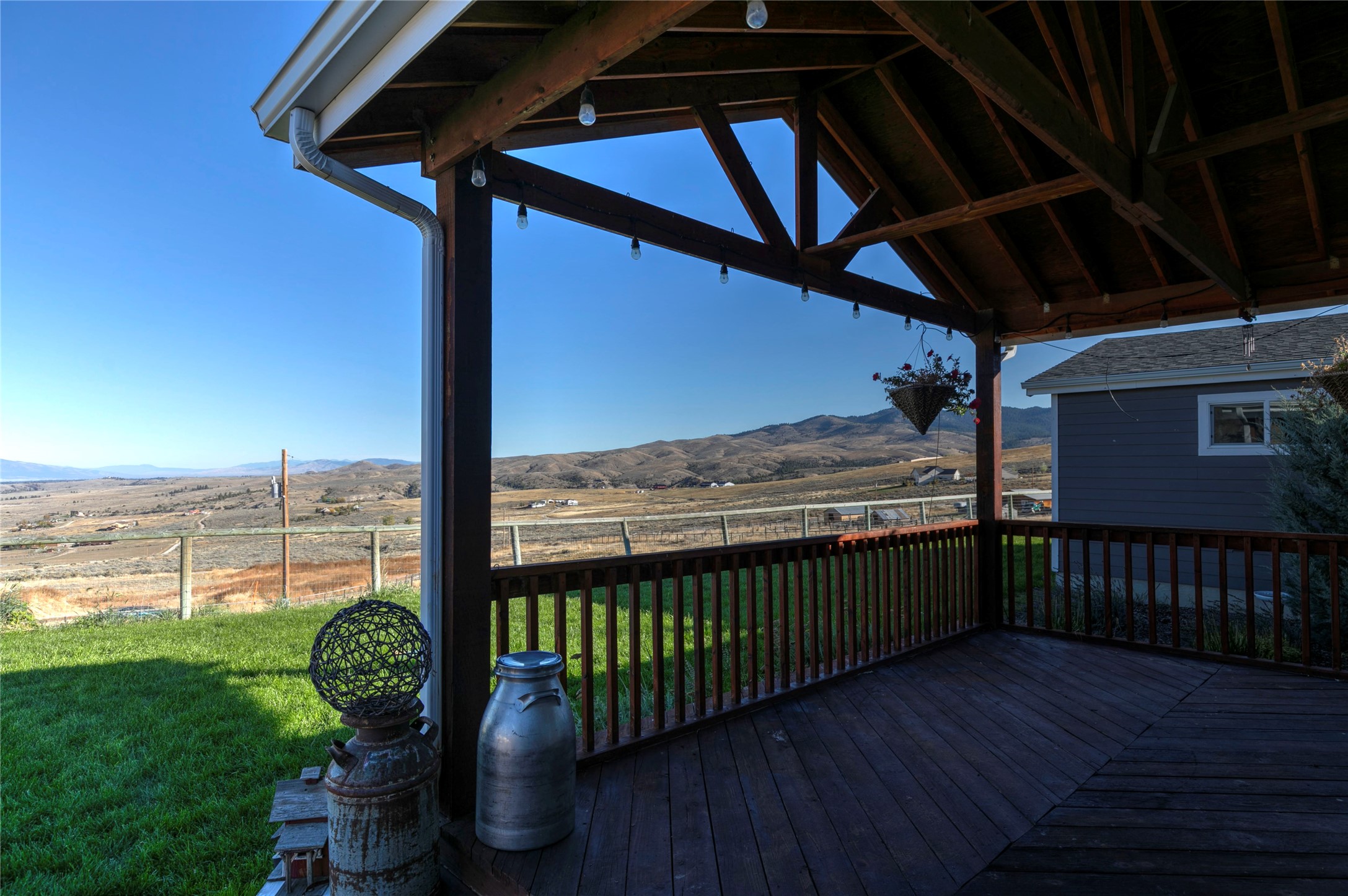 843 Mystic Horse Lane