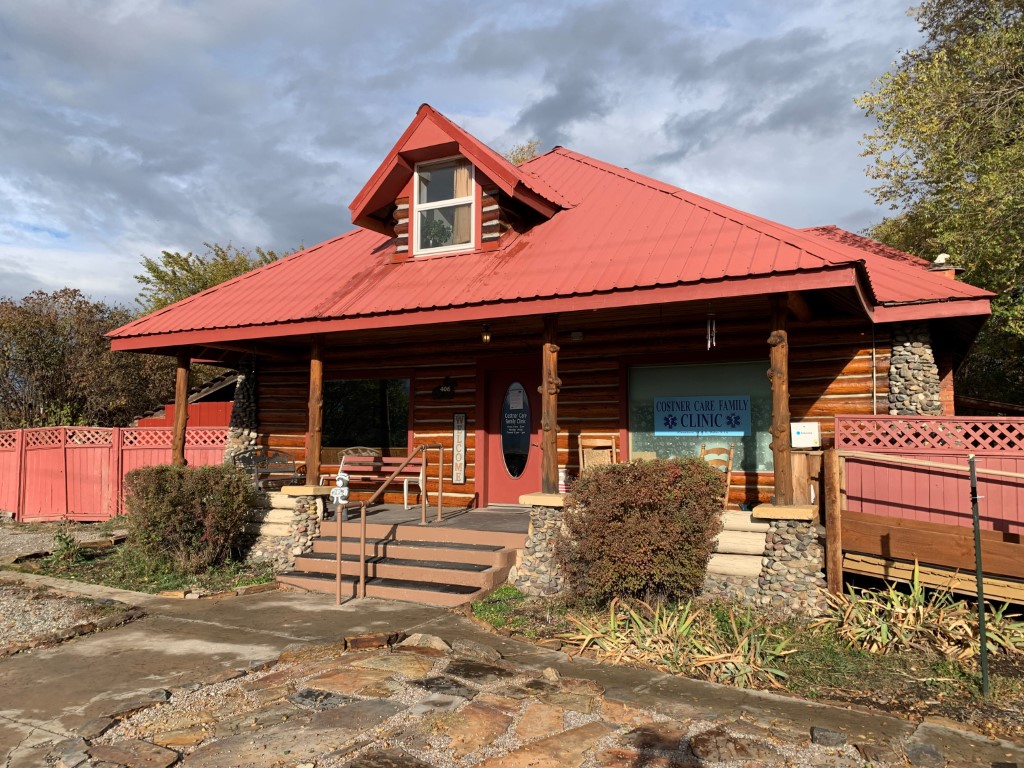 406 W Railroad Avenue